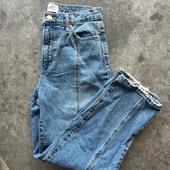 high waisted mom jeans - Picture 3 of 4